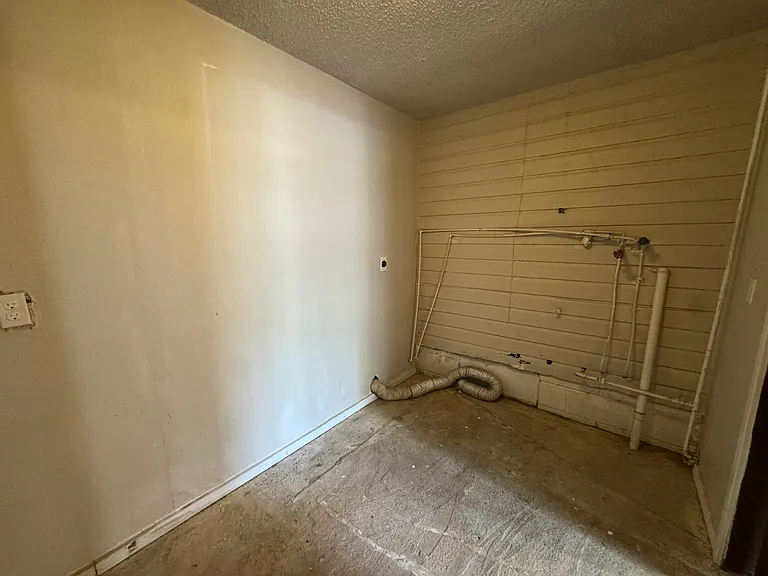 3416 S Liberty Ave — Photo 13