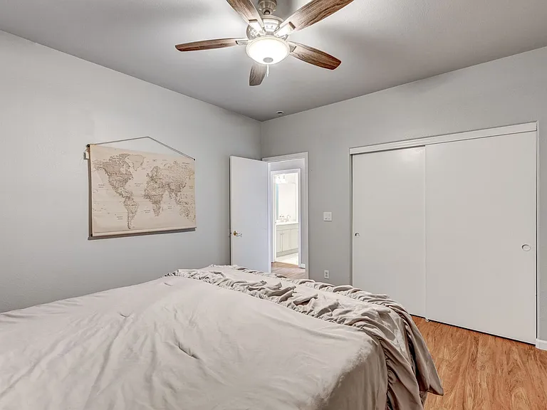 3910 Crooked Oak St — Photo 20