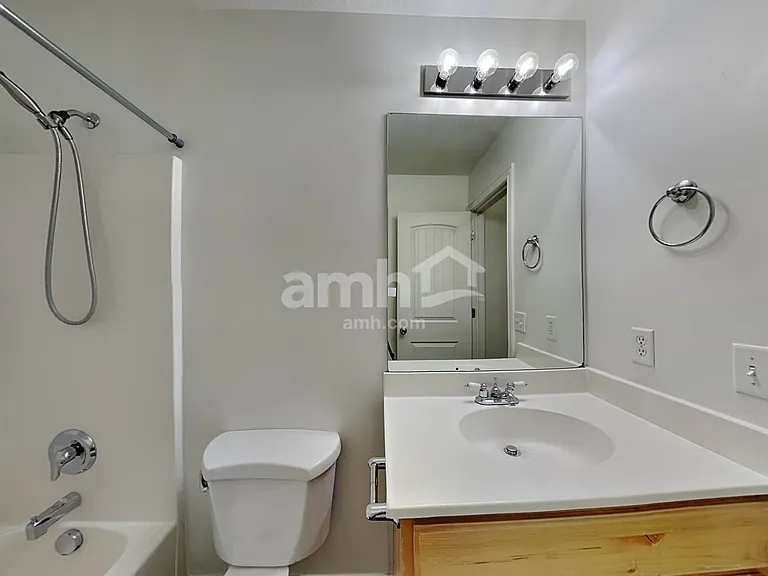 3672 E Nairn Dr — Photo 10