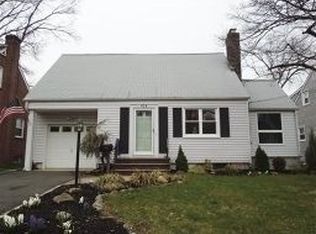 424 Pine Ave, Garwood, NJ 07027