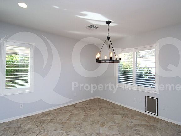 5th image of 4438 E Campo Bello Dr