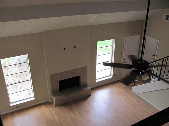 3rd image of 8114 Amurwood Dr