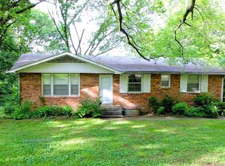 446 Brewer Dr, Nashville, TN 37211