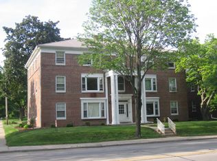 8140 W North Ave, Wauwatosa, WI 53213