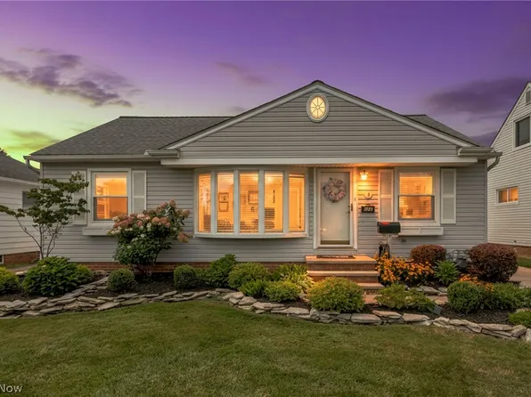 710 Bayridge Blvd, Eastlake, OH 44095