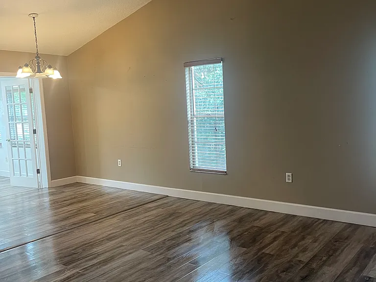 Dinette Area