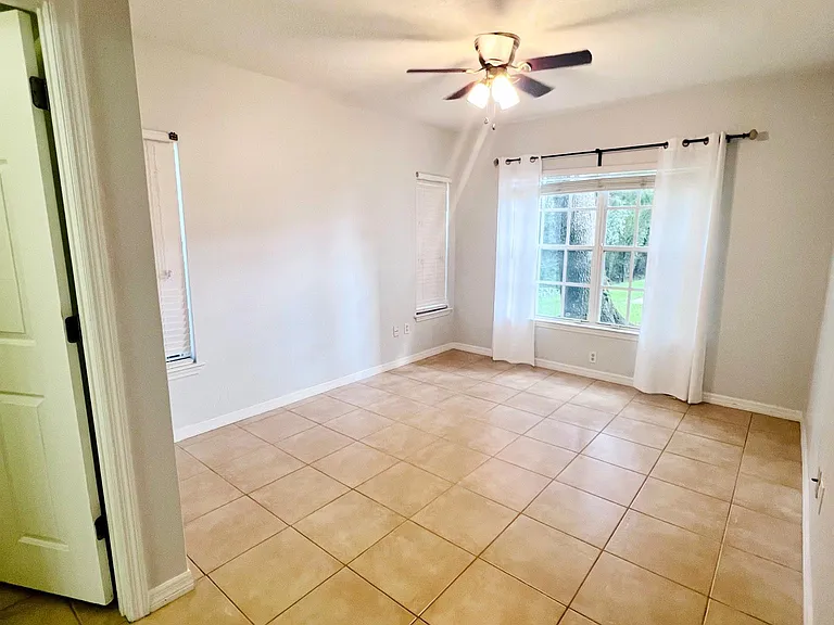 713 Crest Pines Dr #217 — Photo 4