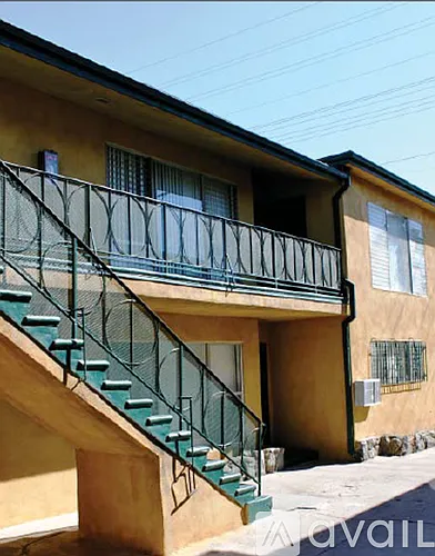 1935 Obama Blvd #3 — Photo 5