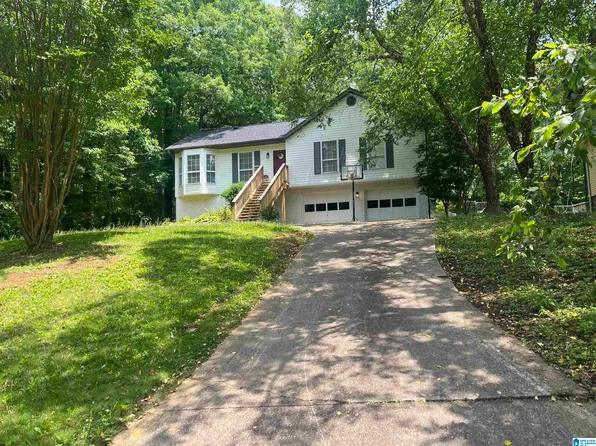 2551 Vera Cruz Dr, Birmingham, AL 35235
