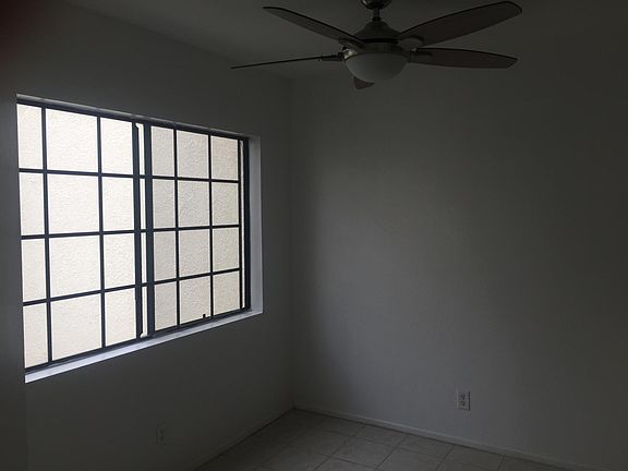 3rd image of 930 Venice Blvd APT 206