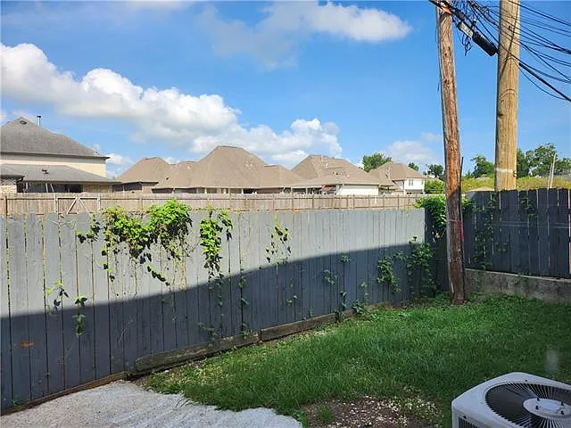 44 Carriage Ln #D — Photo 15