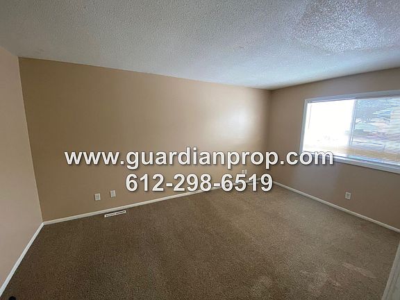 5th image of 2269 11th Ave E APT 4