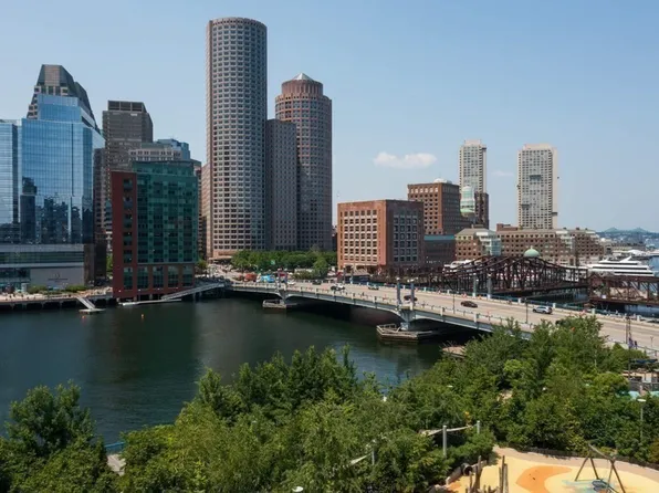 33 Sleeper St APT 602, Boston, MA 02210