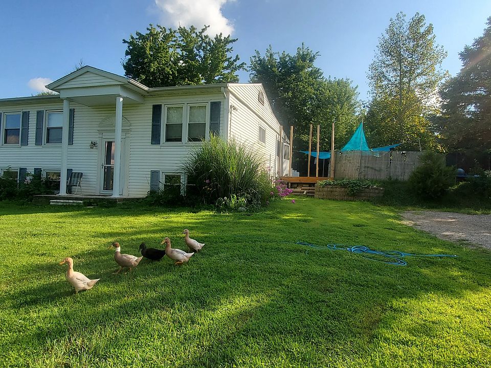 1st image of 1905 Northlake Ln