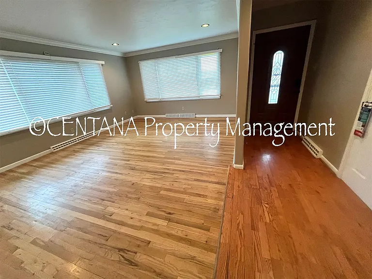 3410 Saint Ann St — Photo 2