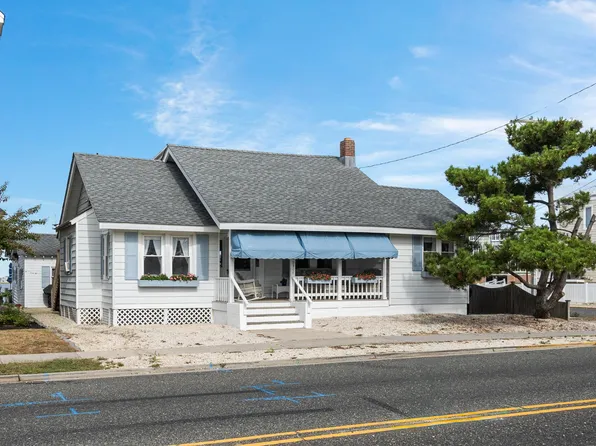 2308 Ocean Dr, Avalon, NJ 08202
