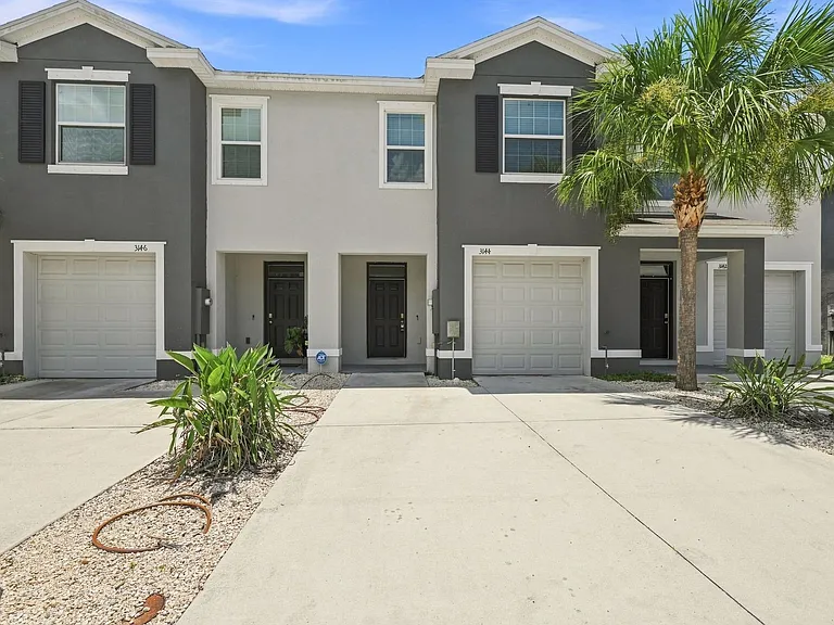 3144 Pleasant Willow Ct — Photo 37