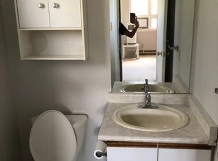 9 Jacksway Cres #214, London, ON N5X3T7