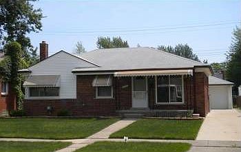 1st image of 28242 Fountain St