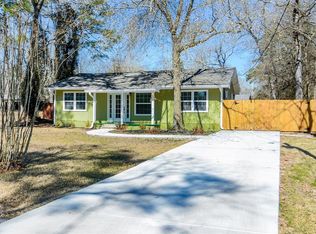 105 Patricia Ln, Conroe, TX 77301