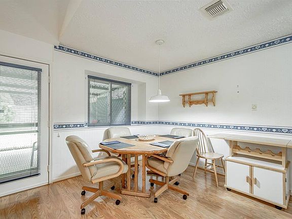 4th image of 5605 Sugar Creek Dr
