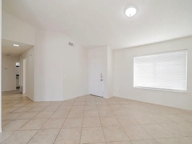 3509 W Avenue J2 — Photo 4