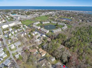 20652 Pine St, Rehoboth Beach, DE 19971