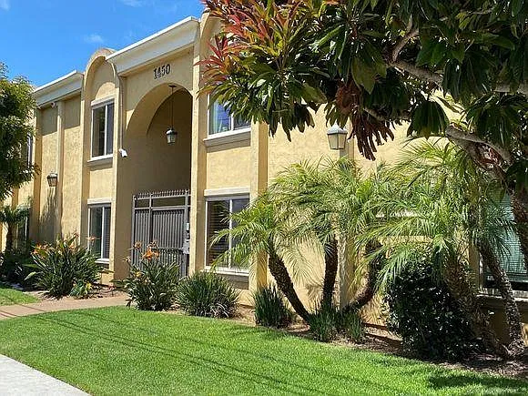 1 bed, 610 sqft, $1,999 — Photo 2