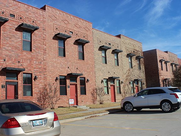 3rd image of 375 Triad Village Dr Unit 2
