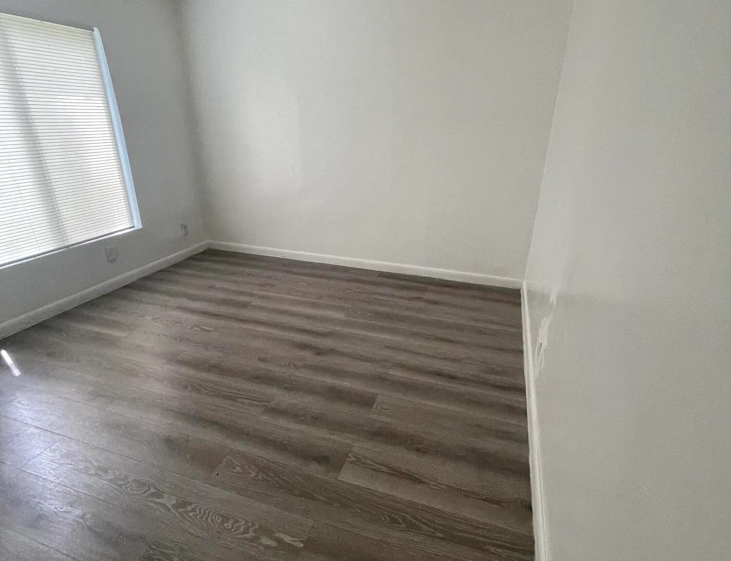 3 bed, 2.0 bath, 1218 sqft, $3,200 — Photo 4