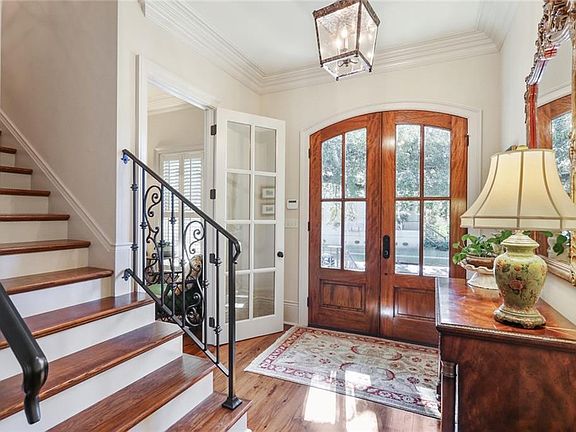 2nd image of 203 Walker St