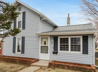 100 8th Ave, Vinton, IA 52349