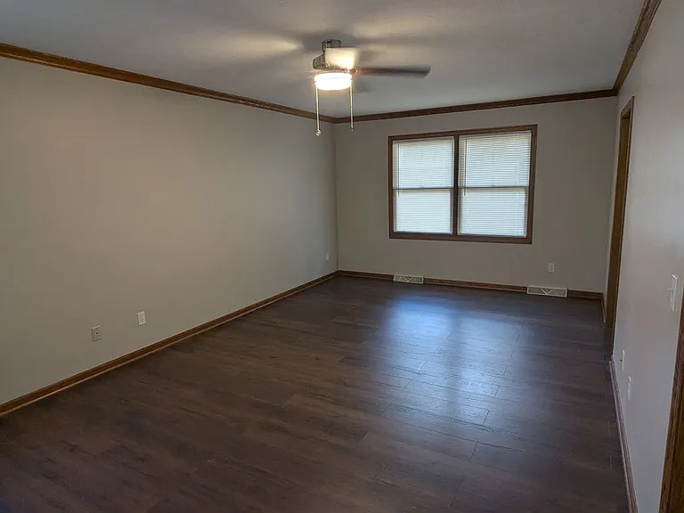2025 Longfellow St NE — Photo 35
