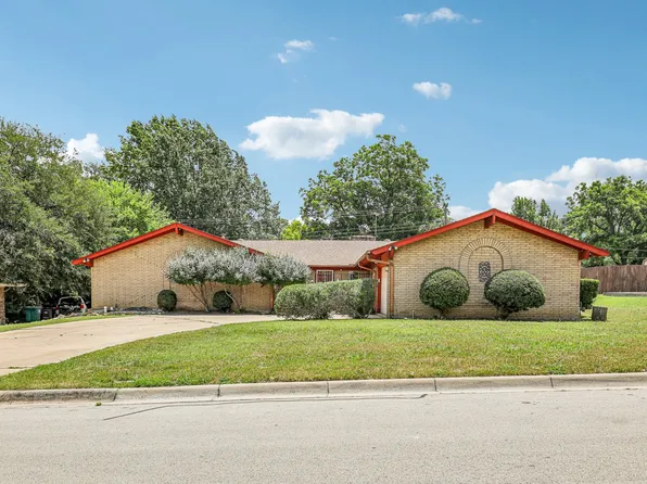 6313 Whitman Ave, Fort Worth, TX 76133