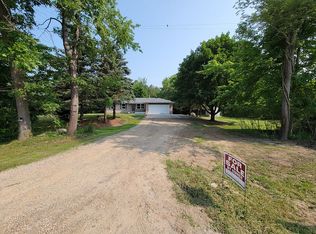 4710 W Allen Rd, Howell, MI 48855