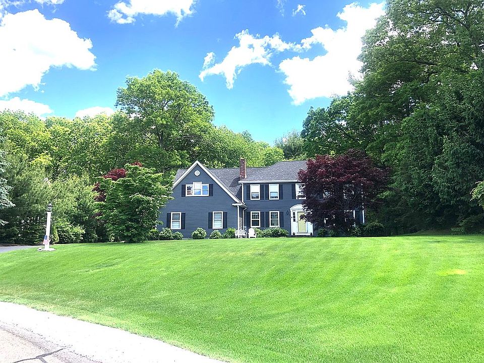 1st image of 40 Lealand Peck Dr
