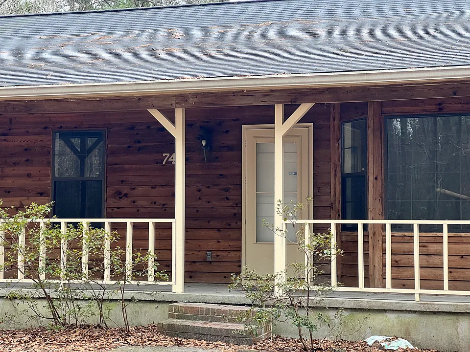 743 Plantation Pkwy
