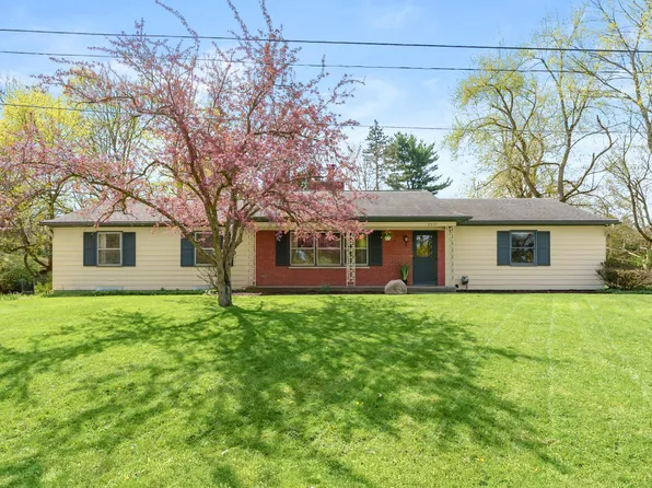 3231 Magnolia Cir, Kalamazoo, MI 49008