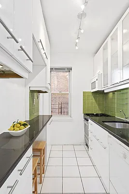 Sold by Compass | media 4