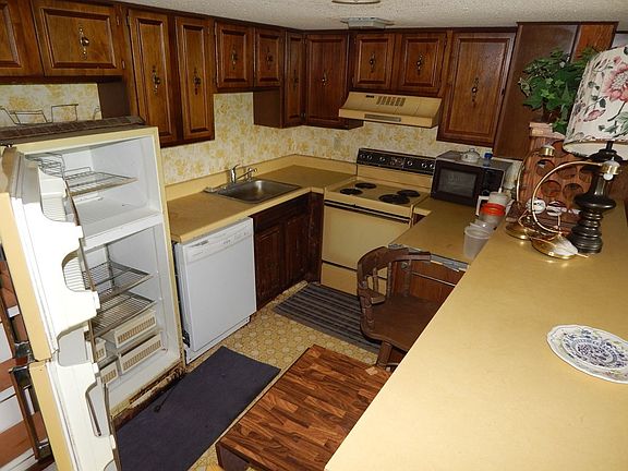 5th image of 1081 Cove Rd #U1024