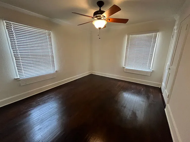 123 E Park Ave — Photo 11