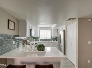 10422 W Calle De Edens, Phoenix, AZ 85037