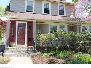 9 Maplewood Rd, New Haven, CT 06515