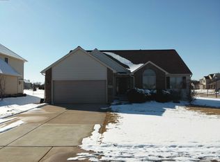 6466 Campbell Rd, Saline, MI 48176