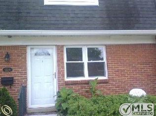 45889 Kensington St, Utica, MI 48317
