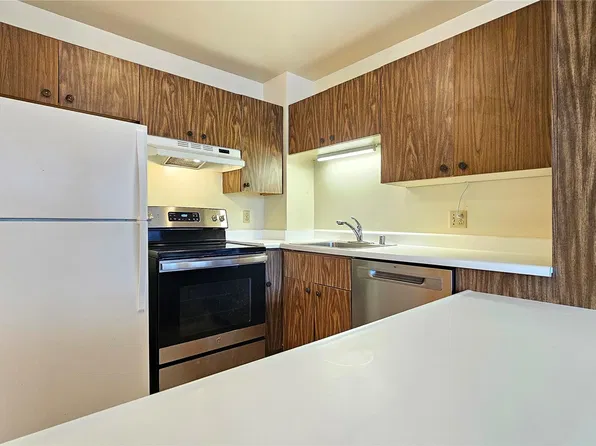 1255 Nuuanu Ave APT E2504, Honolulu, HI 96817