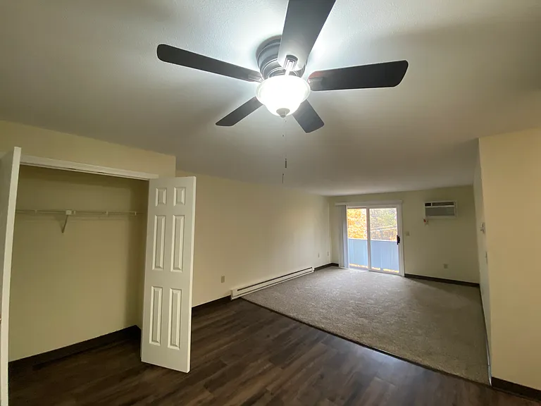 Sunset Ridge Apartments — Photo 71