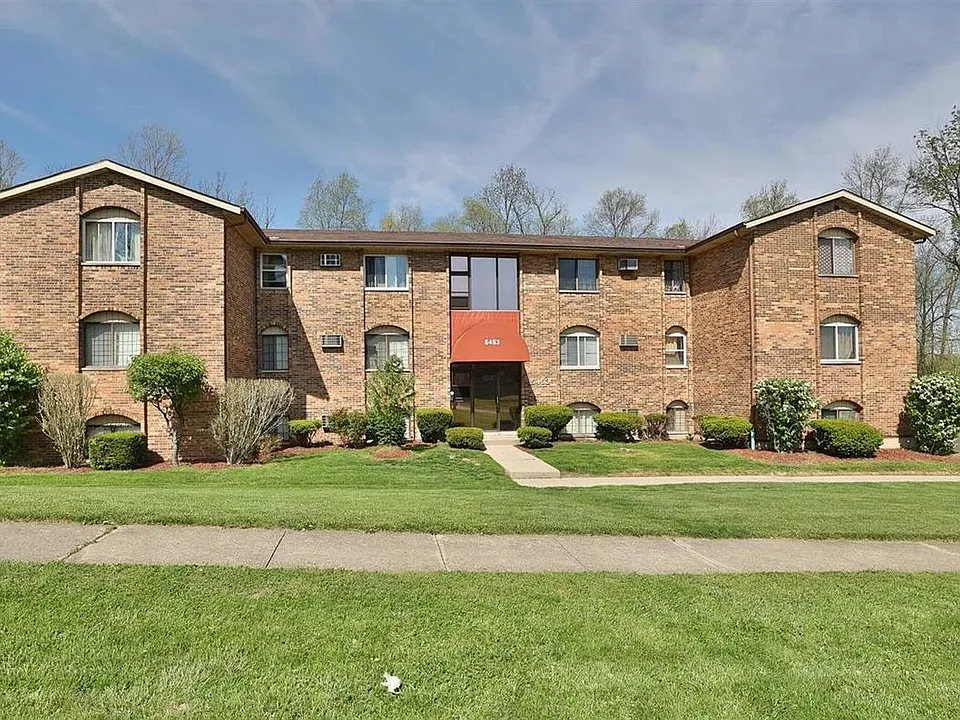 5453 Camelot Dr #39