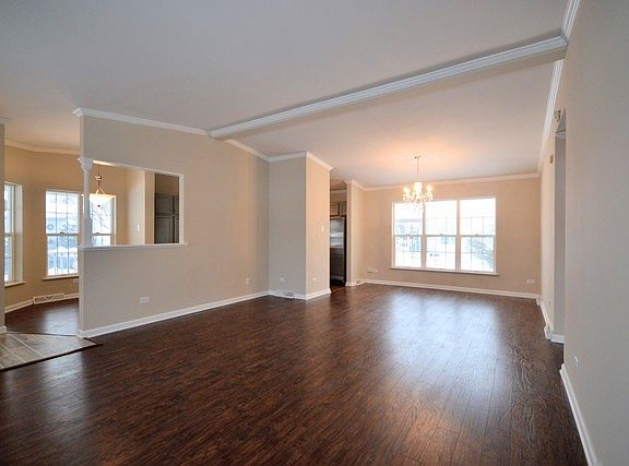 3rd image of 102 Derby Ln