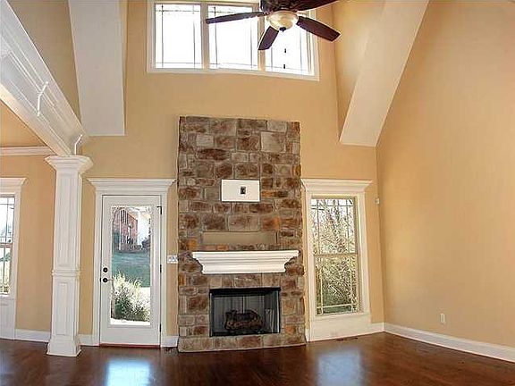 4th image of 8154 Savannah Bay Dr